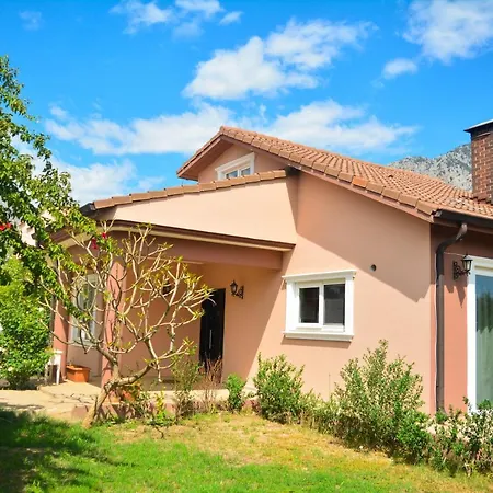 Villa Babel